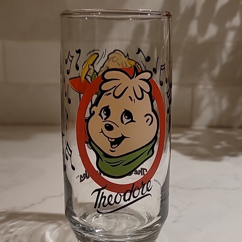 Alvin and the Chipmunks Glass Theodore